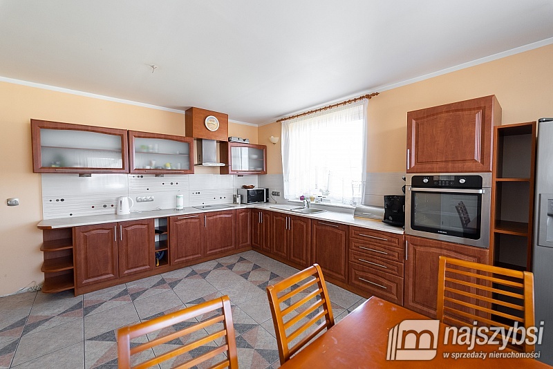 Lokal na wynajem (7)