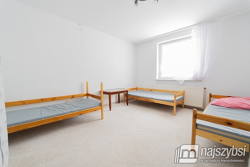 Lokal na wynajem (13)