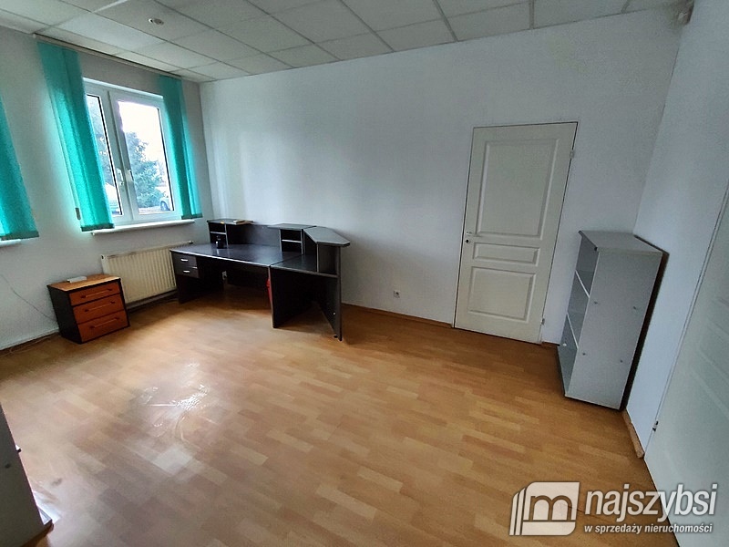 Załom - LOKAL UŻYTKOWY NA WYNAJEM NA PRAWOBRZEŻU (4)