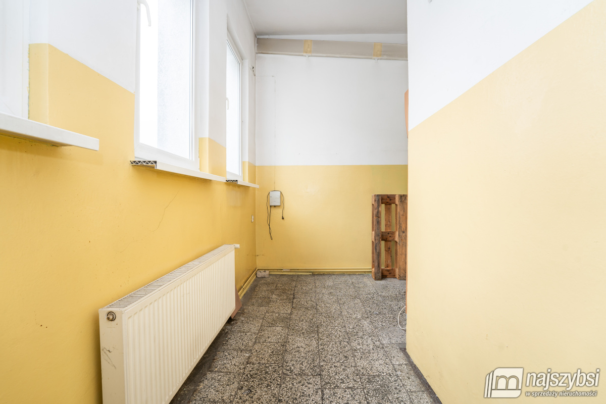RESKO LOKAL NA WYNAJEM 140 M2 (14)