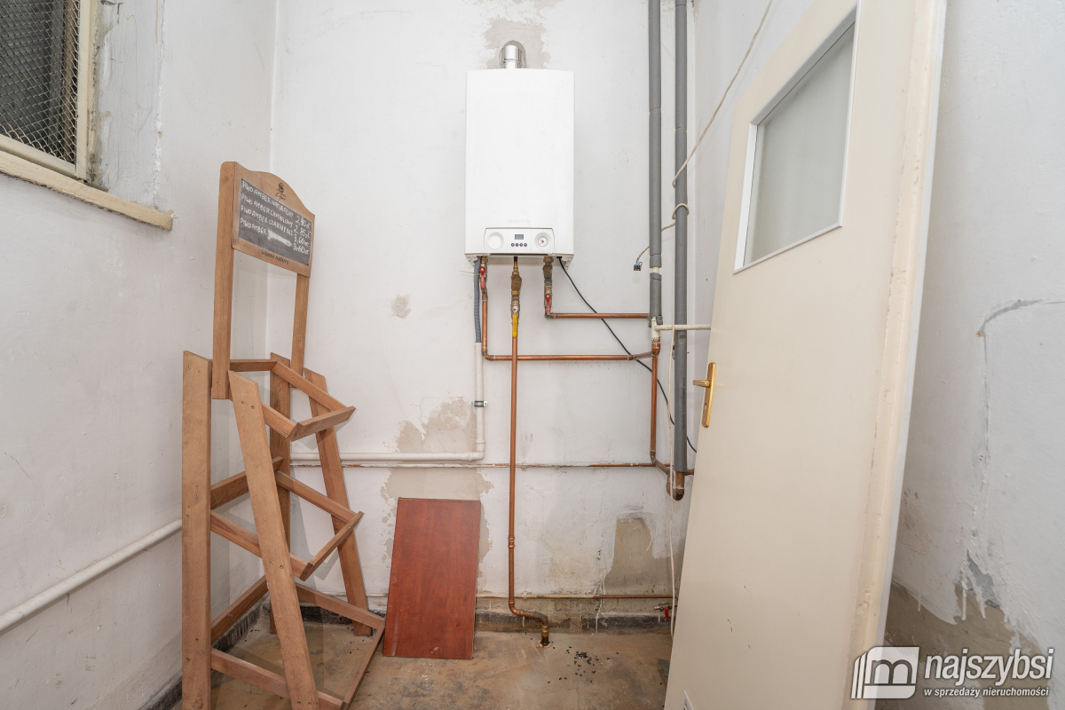 RESKO LOKAL NA WYNAJEM 140 M2 (18)