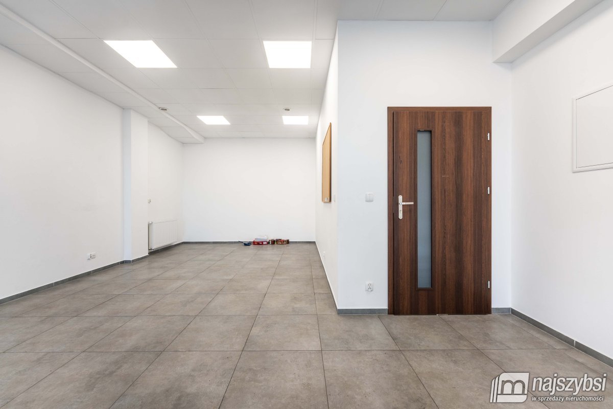 Stargard - lokal usługowy 70 m², opłaty w cenie br (8)