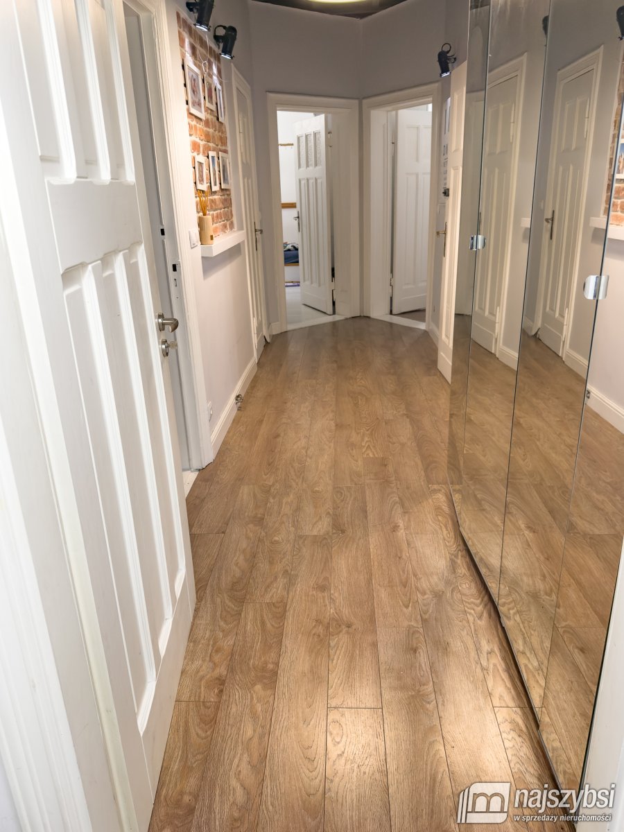 Świnoujście - mieszkanie w odnowionej kamienicy (23)