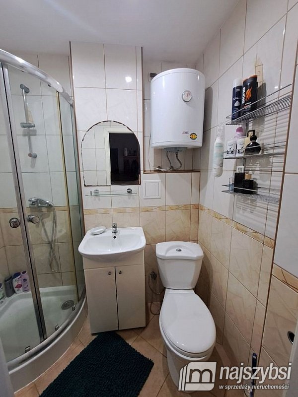 LIPIANY - Z widokiem na jezioro (2)