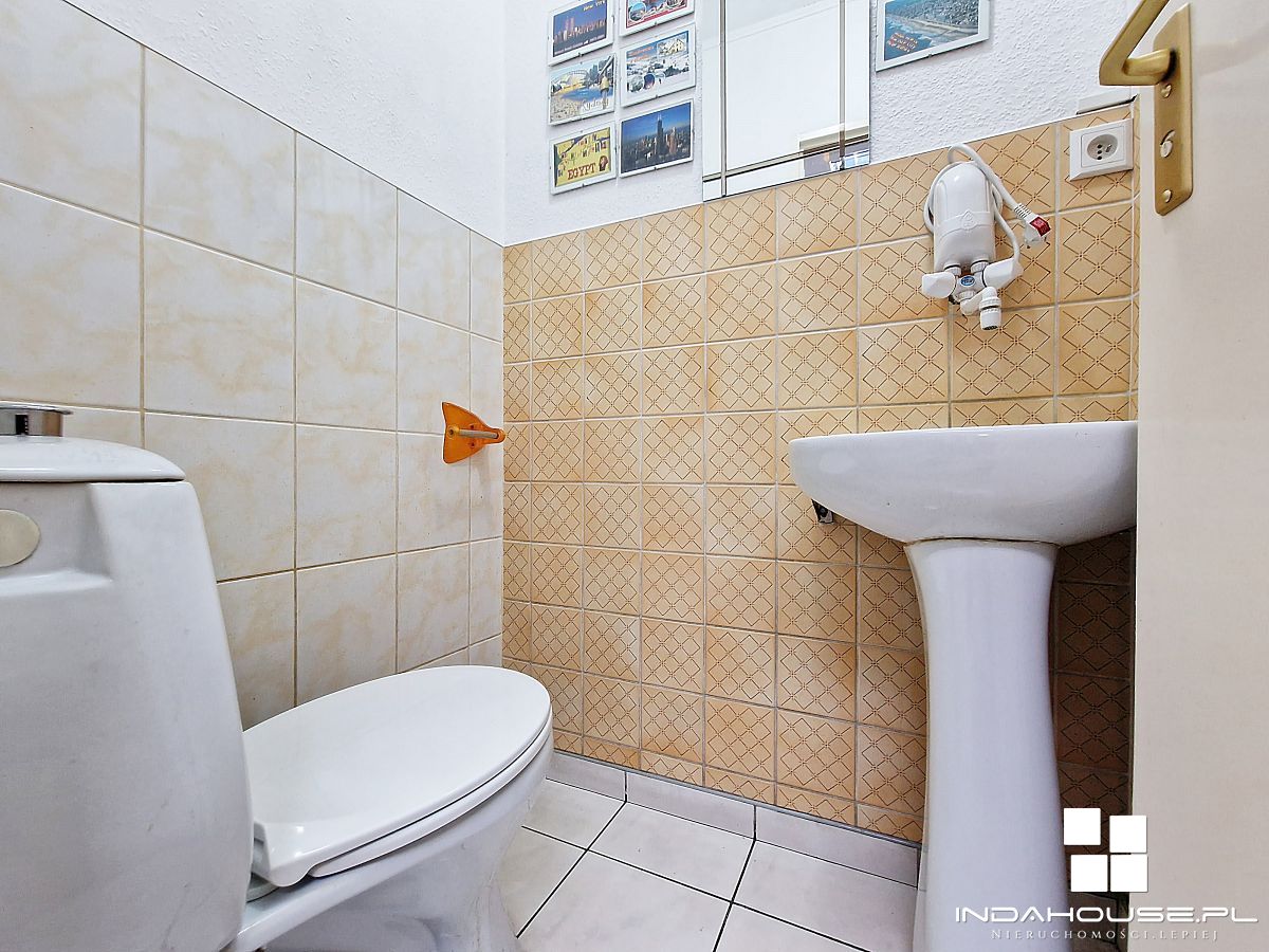 Lokal przy deptaku. Centrum Darłowa (7)