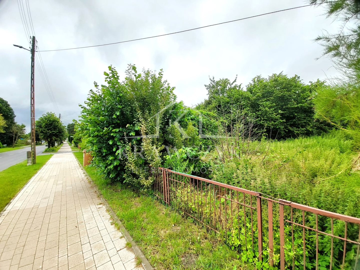 NA SPRZEDAŻ ATRAKCYJNA DZIAŁKA W RESKU (2)