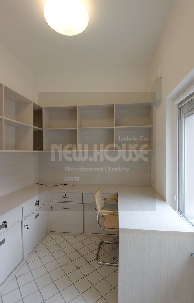 Lokal przy Bramie Portowej - duże witryny! (9)