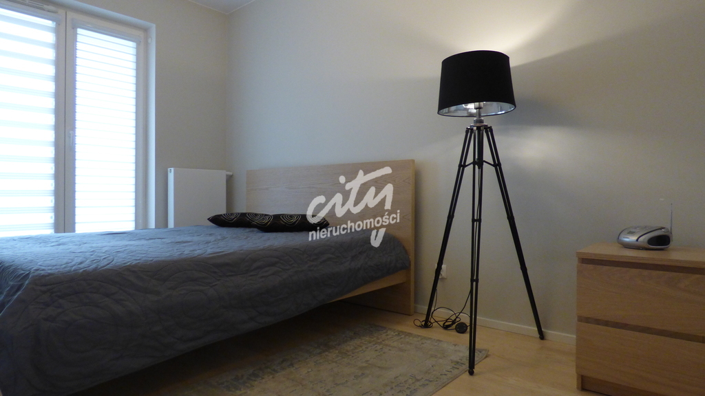 NOWE 2 POK. Z BALKONEM NA STARYM MIEŚCIE (9)