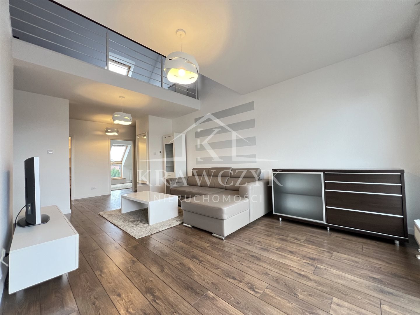 Osiedle zamknięte, miejsce post., komórka lokators (1)