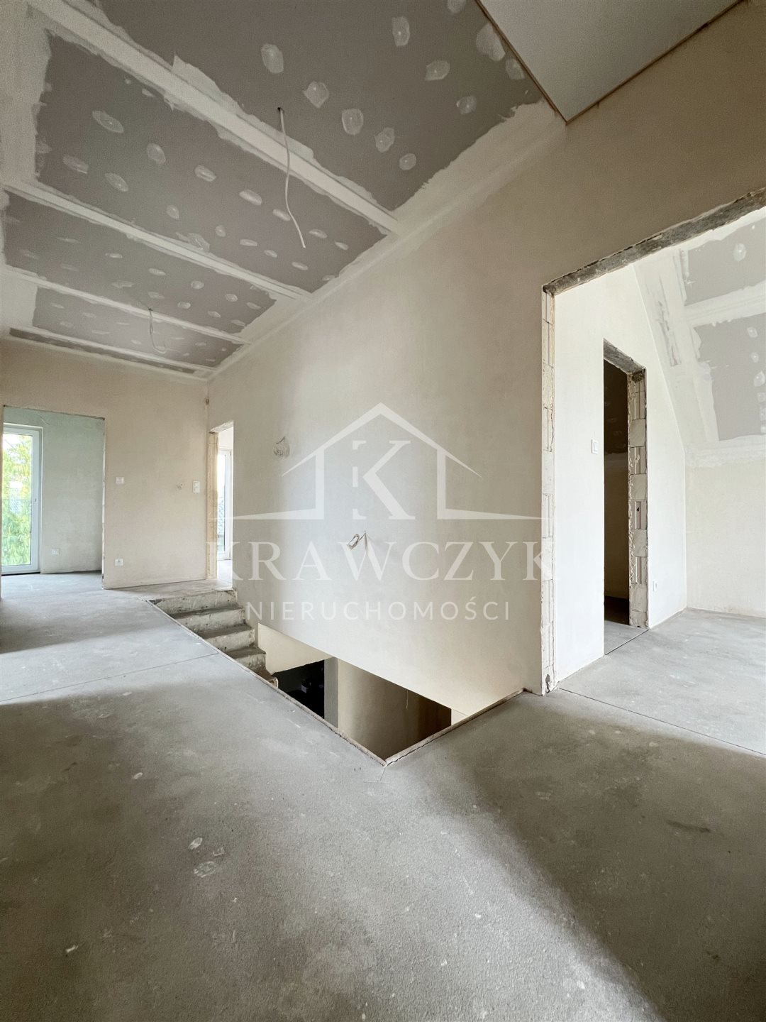 Dom wolnostojący z garażem w bryle na sprzedaż (19)