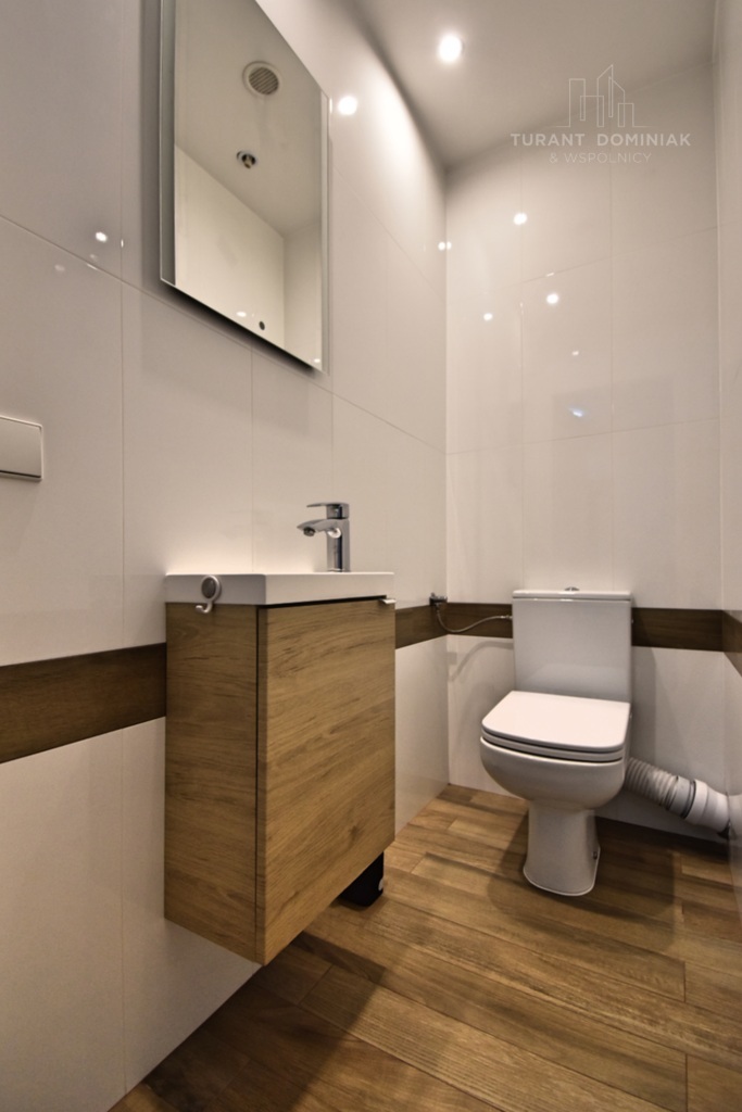 Trzypokojowe mieszkanie z ogródkiem i garażem (9)