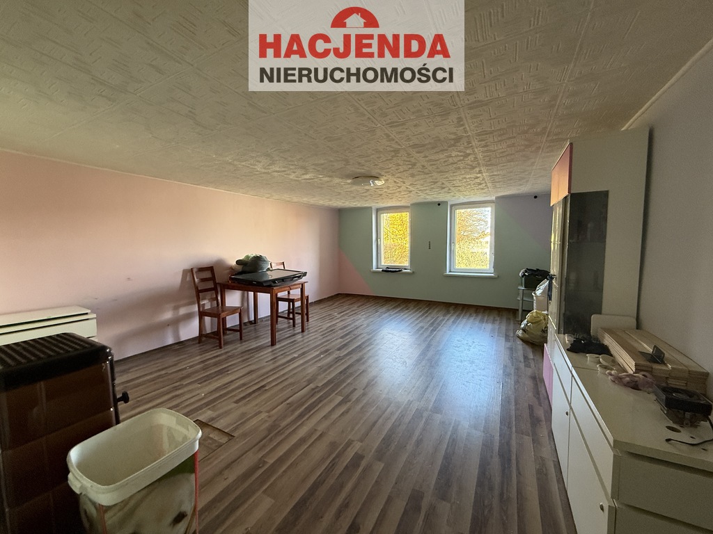 Wolno stojący, Police  (12)