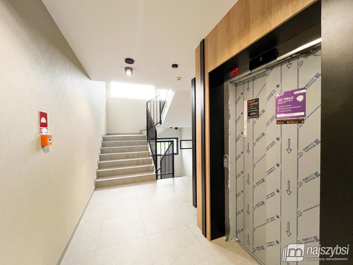 Kołobrzeg-2pok. z miejscem  postojowym i komórką (11)