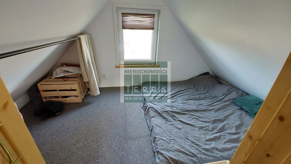 Działka z domkiem letniskowym w Bronkowie. (10)