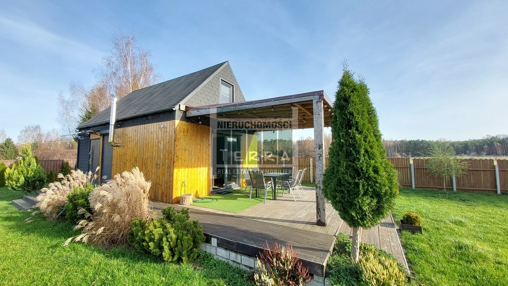 Działka z domkiem letniskowym w Bronkowie. (17)