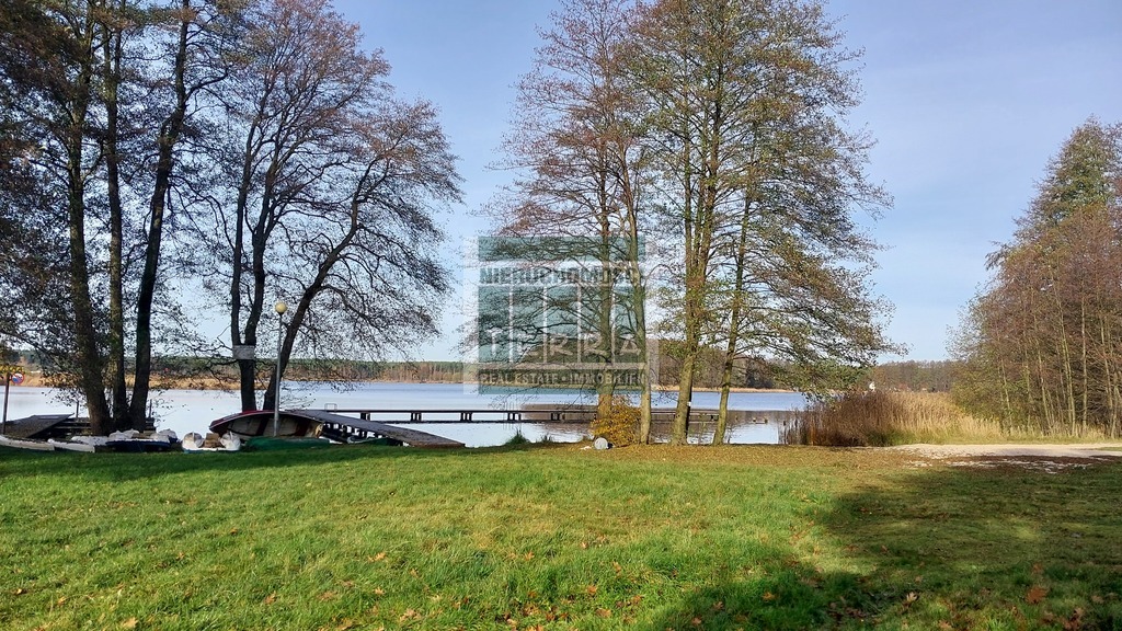 Działka z domkiem letniskowym w Bronkowie. (19)