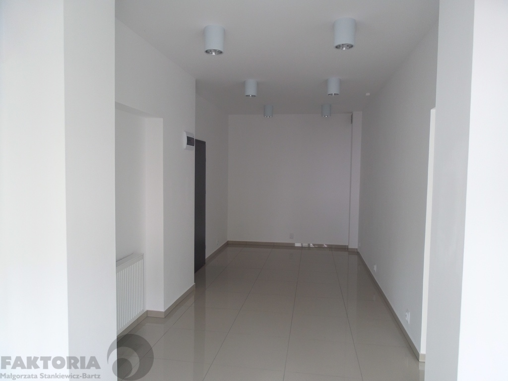 Śródmieście. Lokal usługowy 118 m2 7800 zł netto (5)