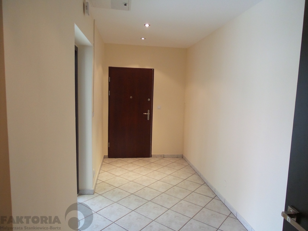 Śródmieście. Lokal usługowy 118 m2 7800 zł netto (6)