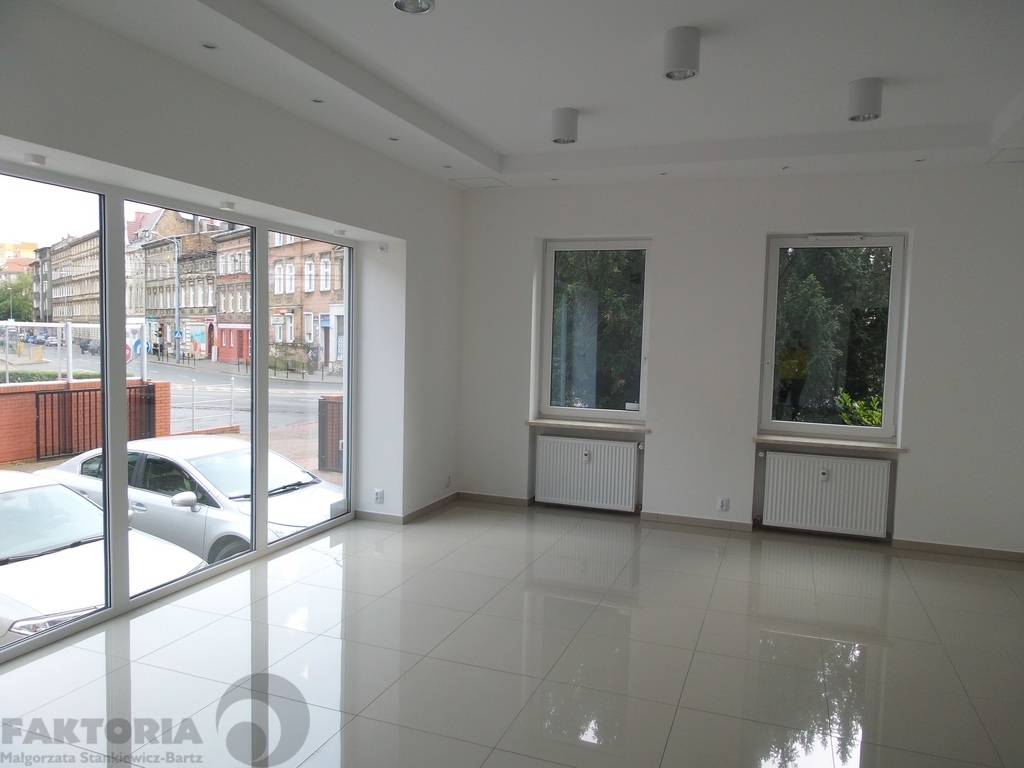 Śródmieście. Lokal usługowy 118 m2 7800 zł netto (9)