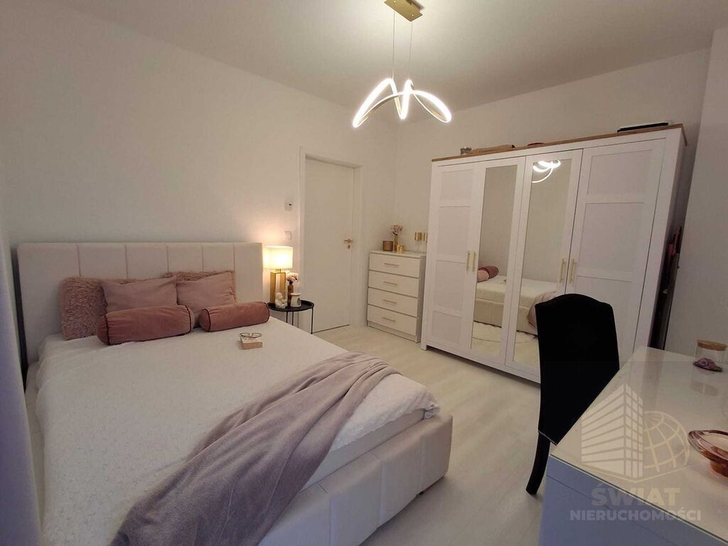 Mieszkanie bezczynszowe z odrębnym wejściem (7)