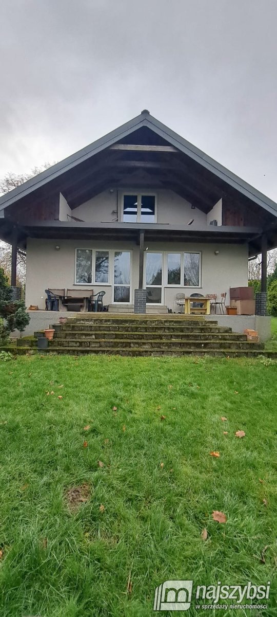 Wyszebórz - Dom w spokojnej okolicy (22)