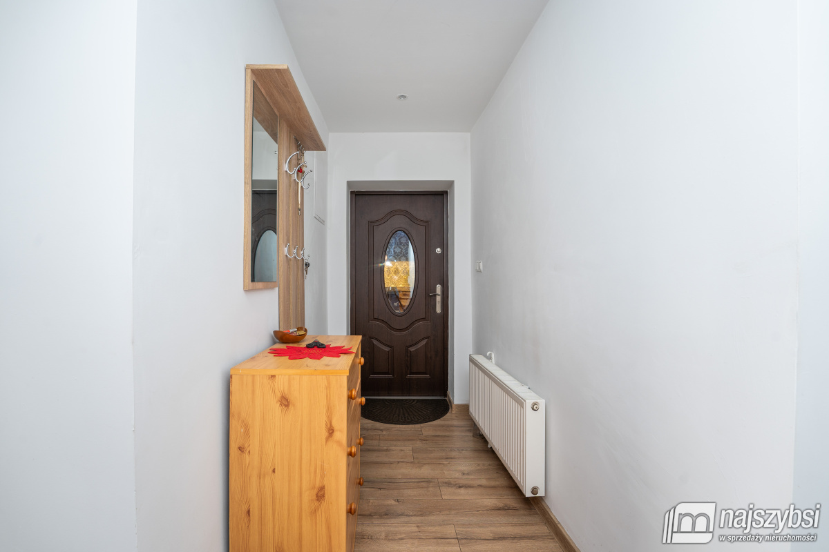 Dom w Ińsku  150 m do jeziora. Niższa cena !!! (11)