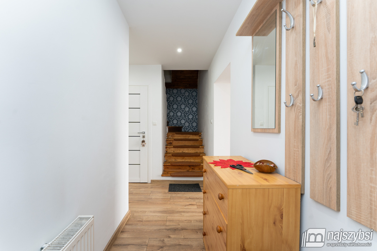 Dom w Ińsku  150 m do jeziora. Niższa cena !!! (12)