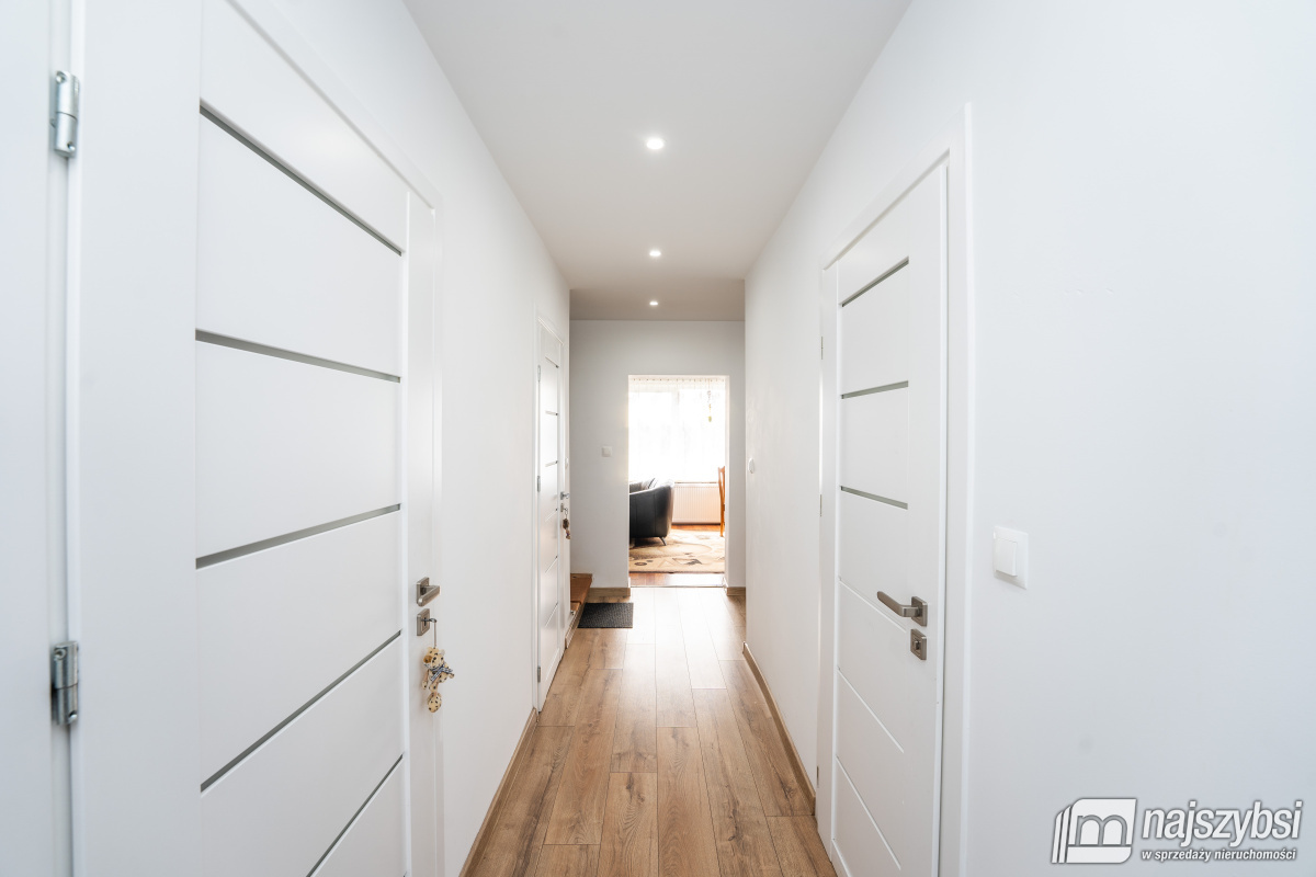 Dom w Ińsku  150 m do jeziora. Niższa cena !!! (19)