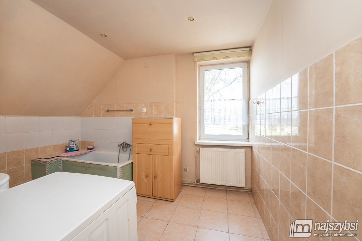 Dom w Ińsku  150 m do jeziora. Niższa cena !!! (20)