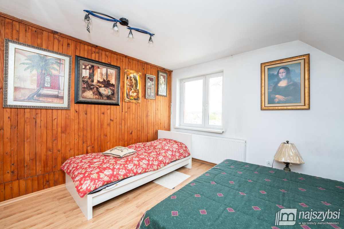 Dom w Ińsku  150 m do jeziora. Niższa cena !!! (24)