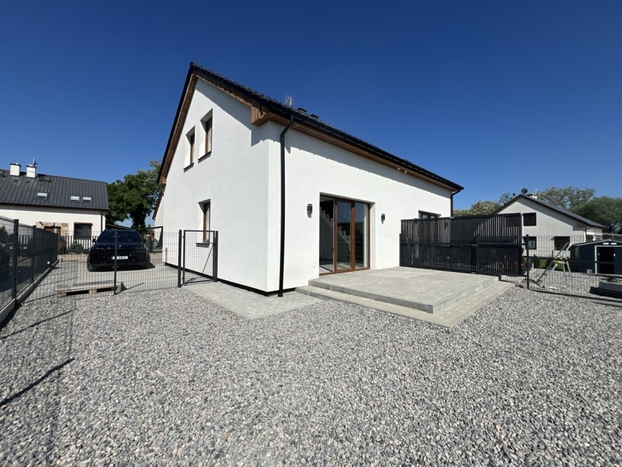 Dom 2023 Nad Jeziorem Miedwie Skalin Pompa Ciepła (1)