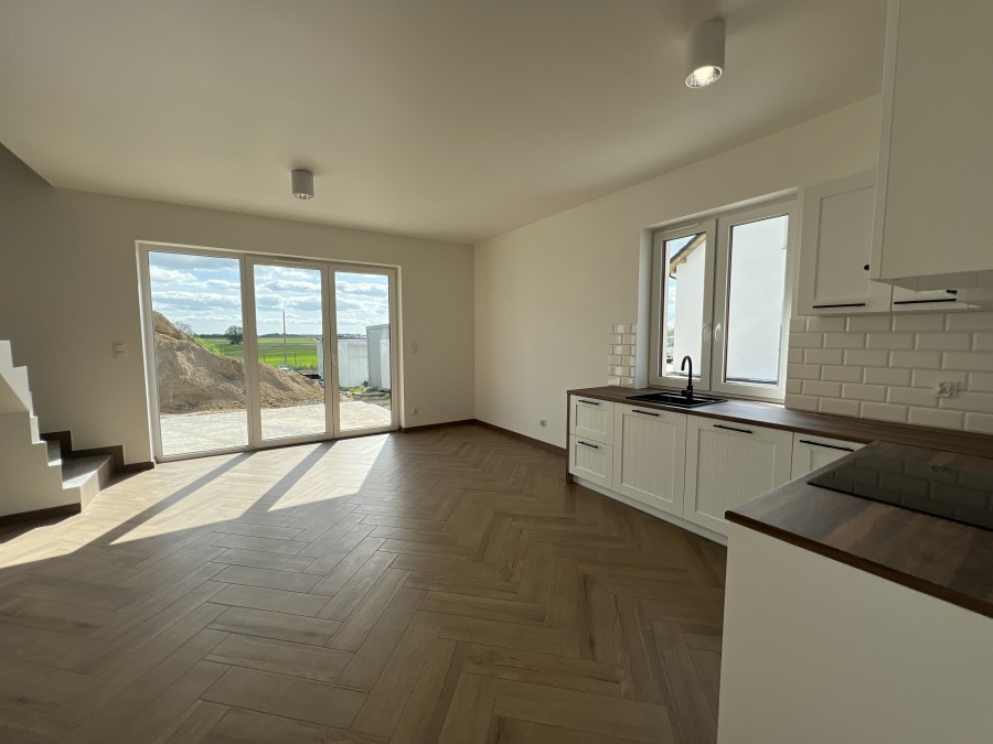 Dom 2023 Nad Jeziorem Miedwie Skalin Pompa Ciepła (13)