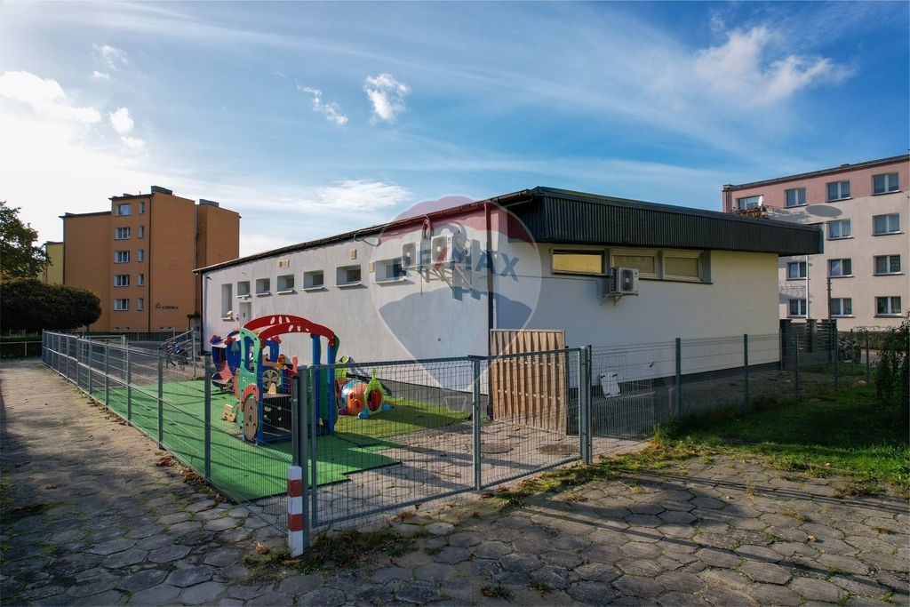 Obiekt usługowo-handlowy z parkingiem: Koszalin! (21)