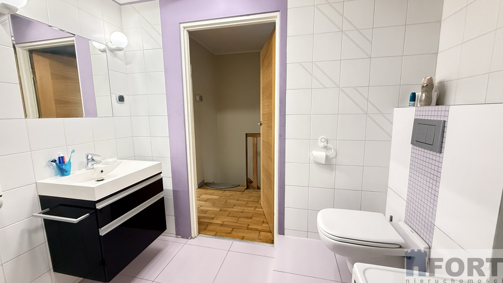 Mieszkanie w centrum z garażem i piwnicą (14)