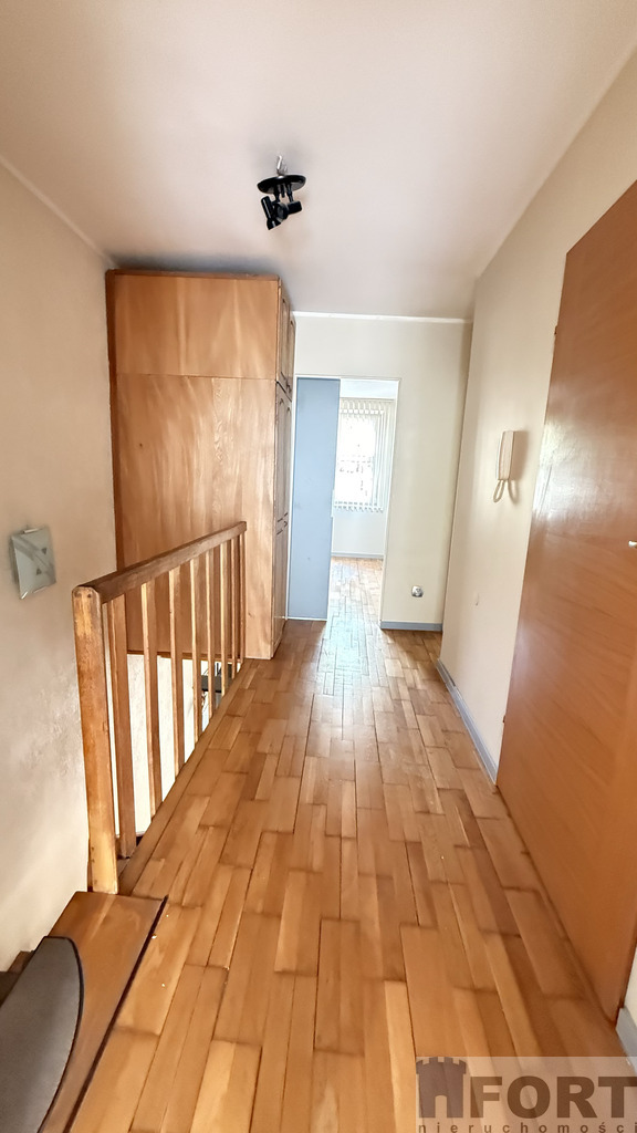 Mieszkanie w centrum z garażem i piwnicą (15)