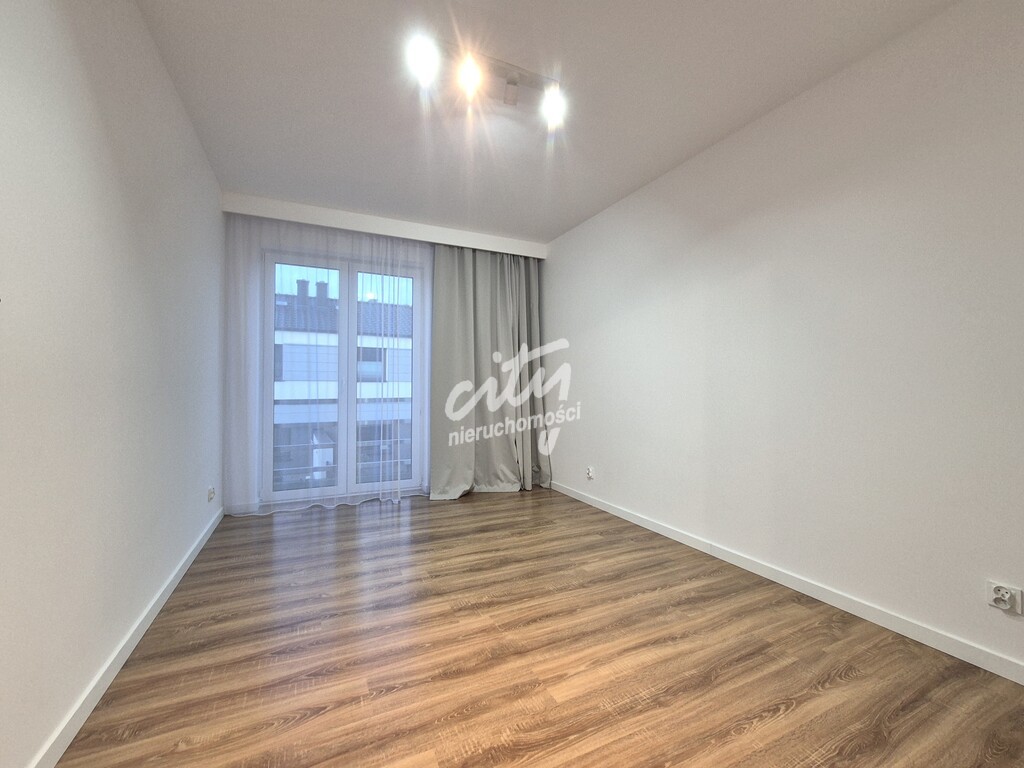 Krzekowo-Bezrzecze, skrajny segment, 4 pokoje (9)