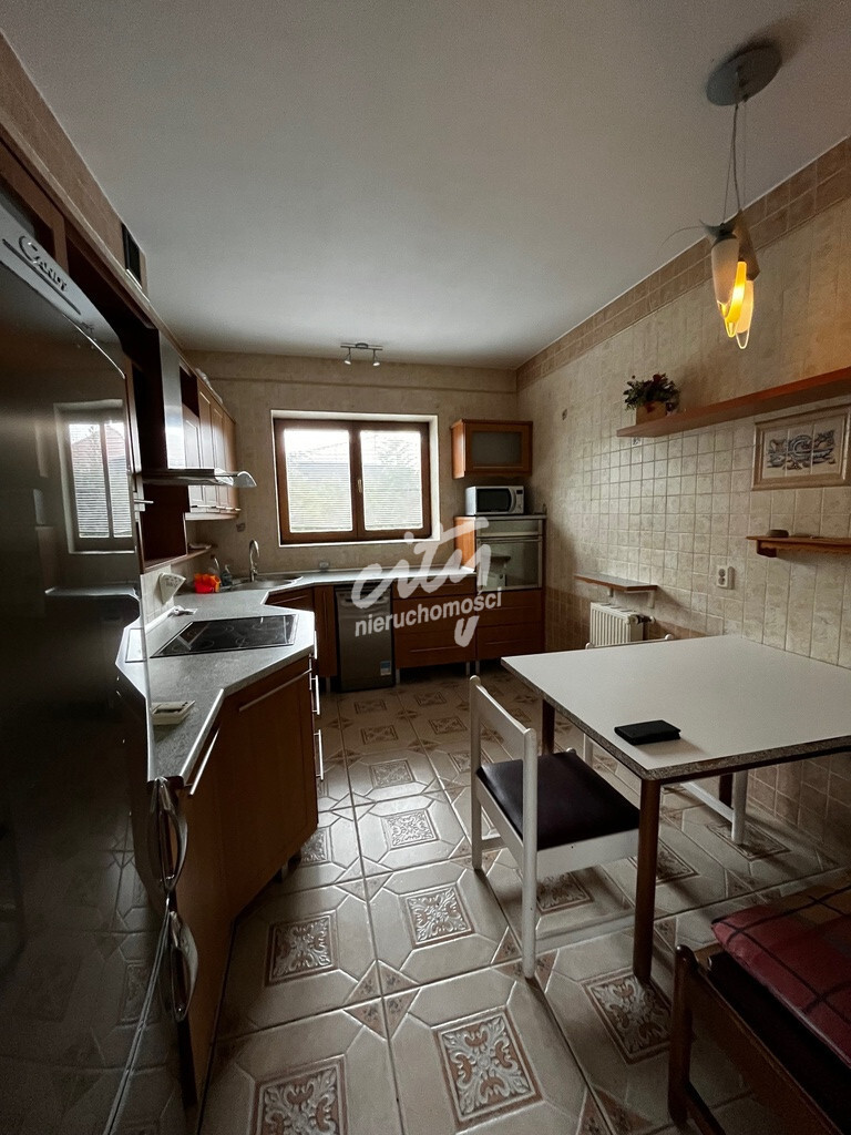 DOM NA DZIAŁALNOŚĆ NA BEZRZECZU (16)