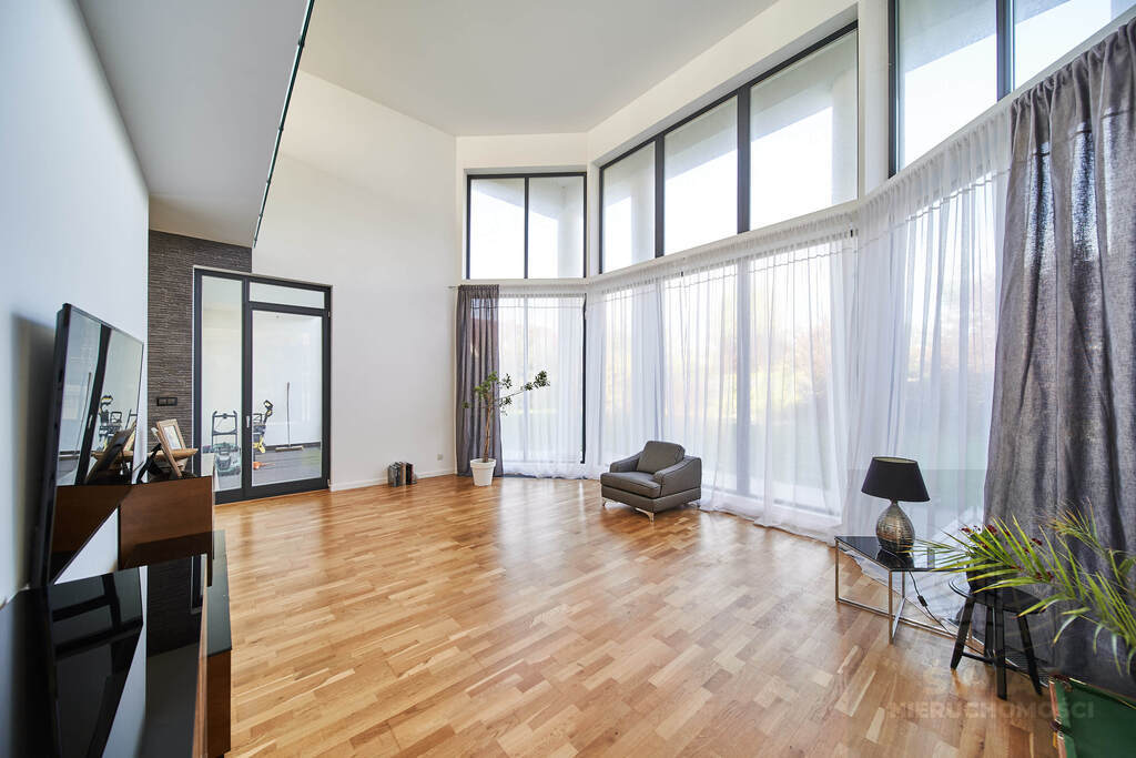 Dom dla rodziny szukającej komfortu i przestrzeni. (10)