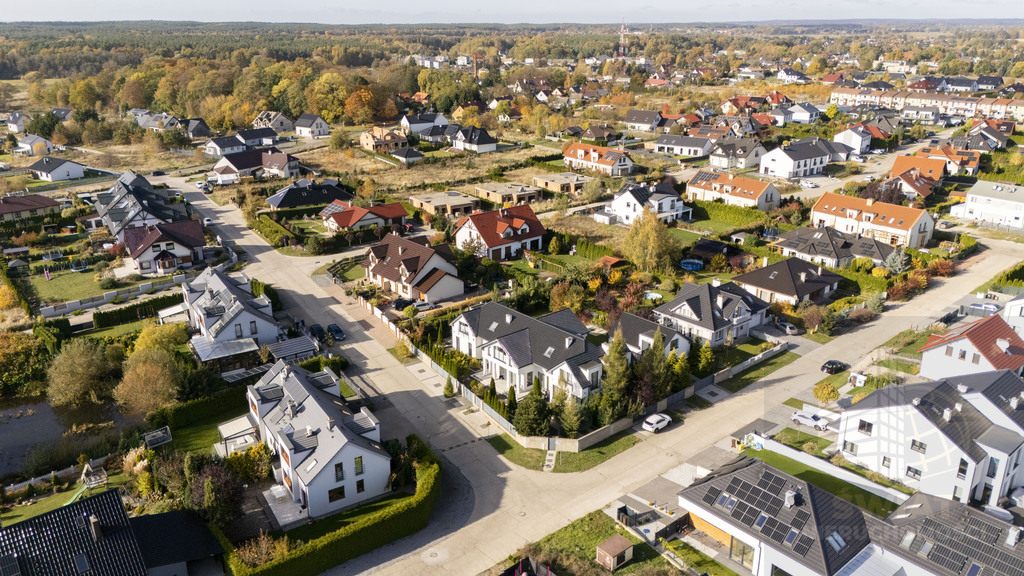 Dom dla rodziny szukającej komfortu i przestrzeni. (26)