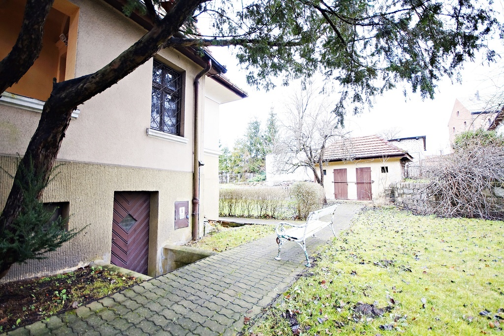 Willa poniemiecka w Darłowie 350 m2 (7)