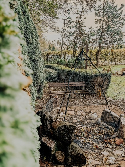 na sprzedaż dom nad jeziorem z linia brzegową (18)