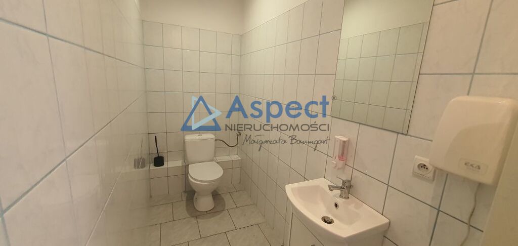 Tani, duży lokal biurowy na Starówce (12)