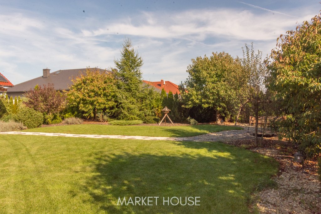 Dobra - piękny dom wolnostojący (2)