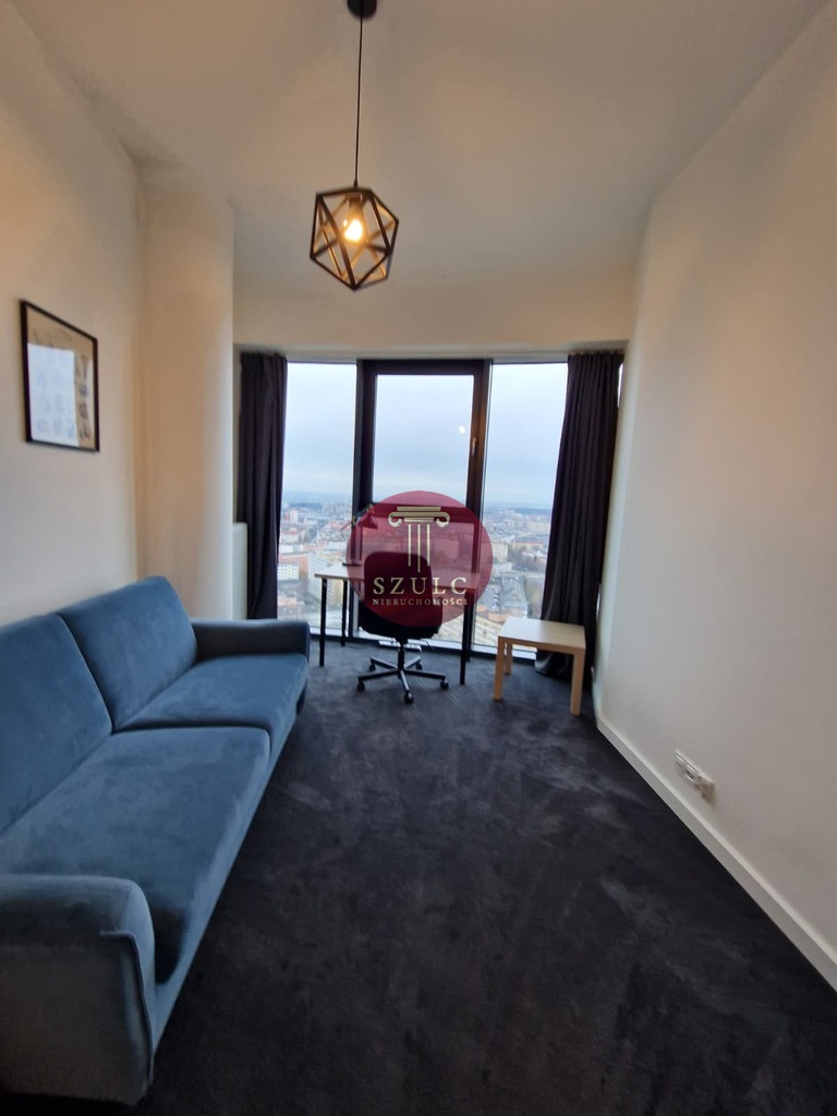 Na  wynajem komfortowy apartament w sercu miasta. (14)