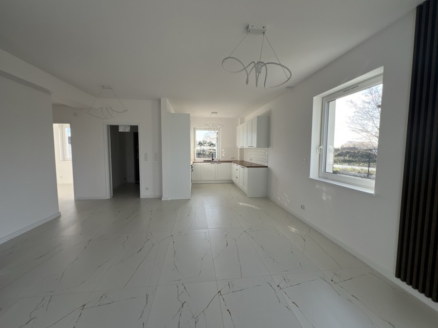 Piękny Wyjątkowy Nowy Dom W Grzędzicach (6)