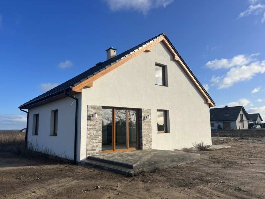 Piękny Wyjątkowy Nowy Dom W Grzędzicach (11)