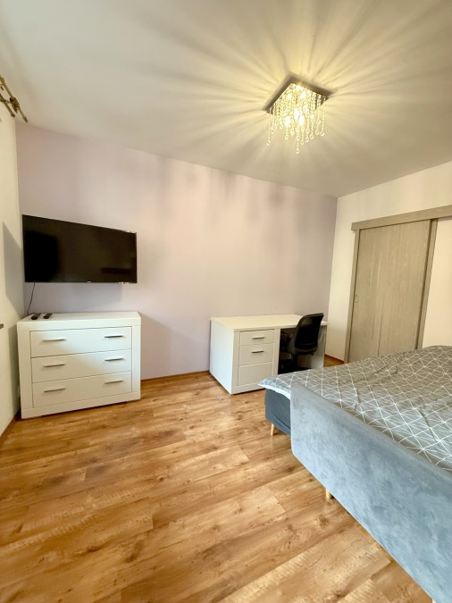 Mieszkanie ścisłe centrum,winda,miejsce postojowe. (5)