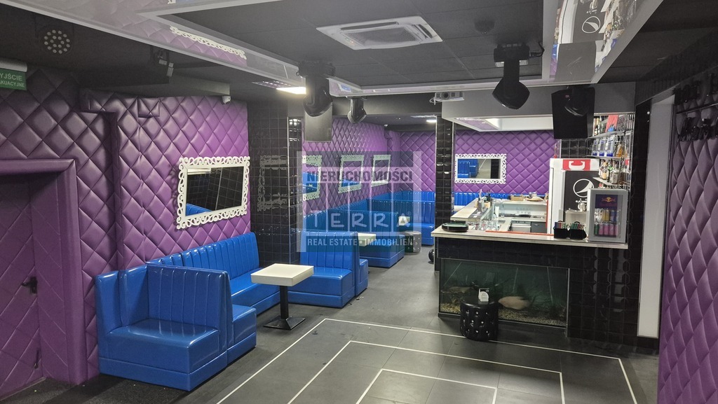 LOKAL USŁUGOWY W CENTRUM MIASTA (11)