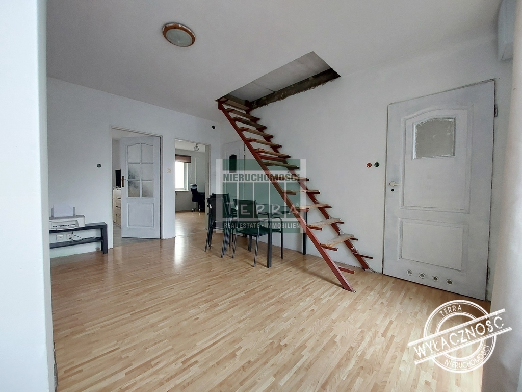 Okazały dom na Jędrzychowie. (9)