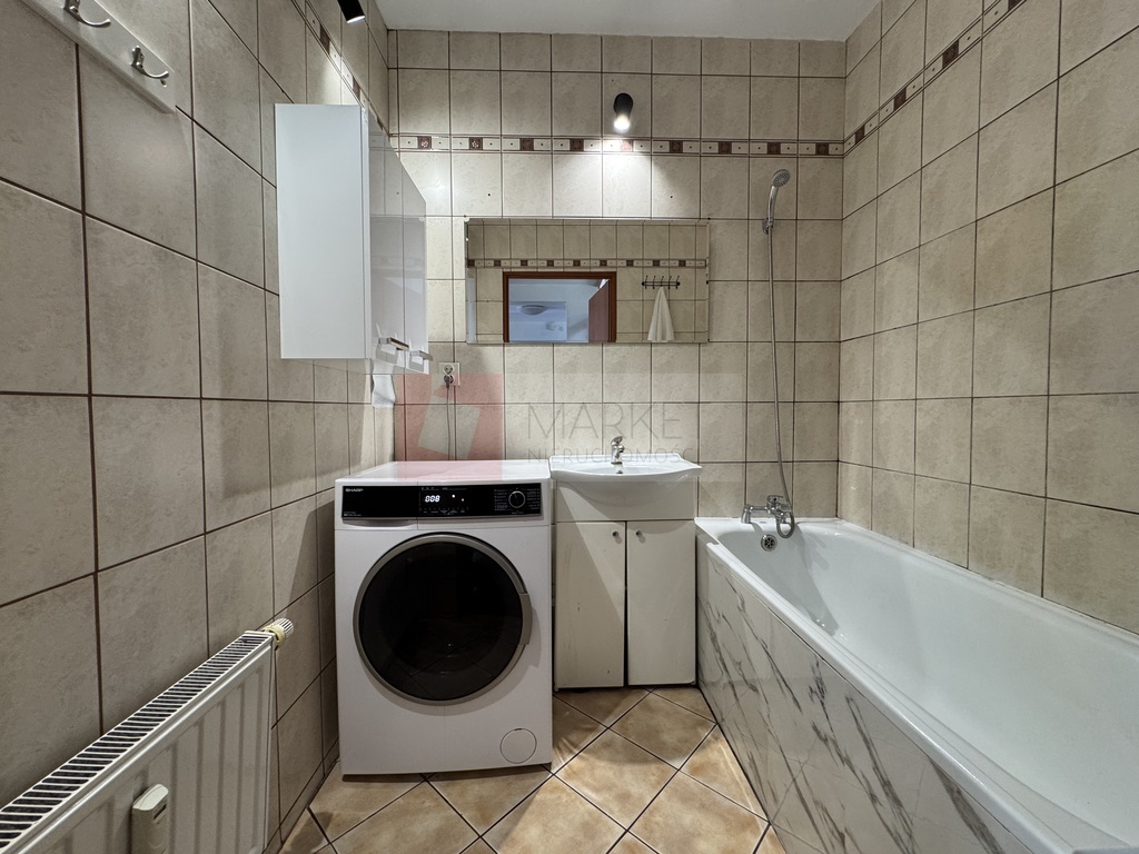 Piękne mieszkanie 4 pok., 2 poziomowe w Stepnicy (14)